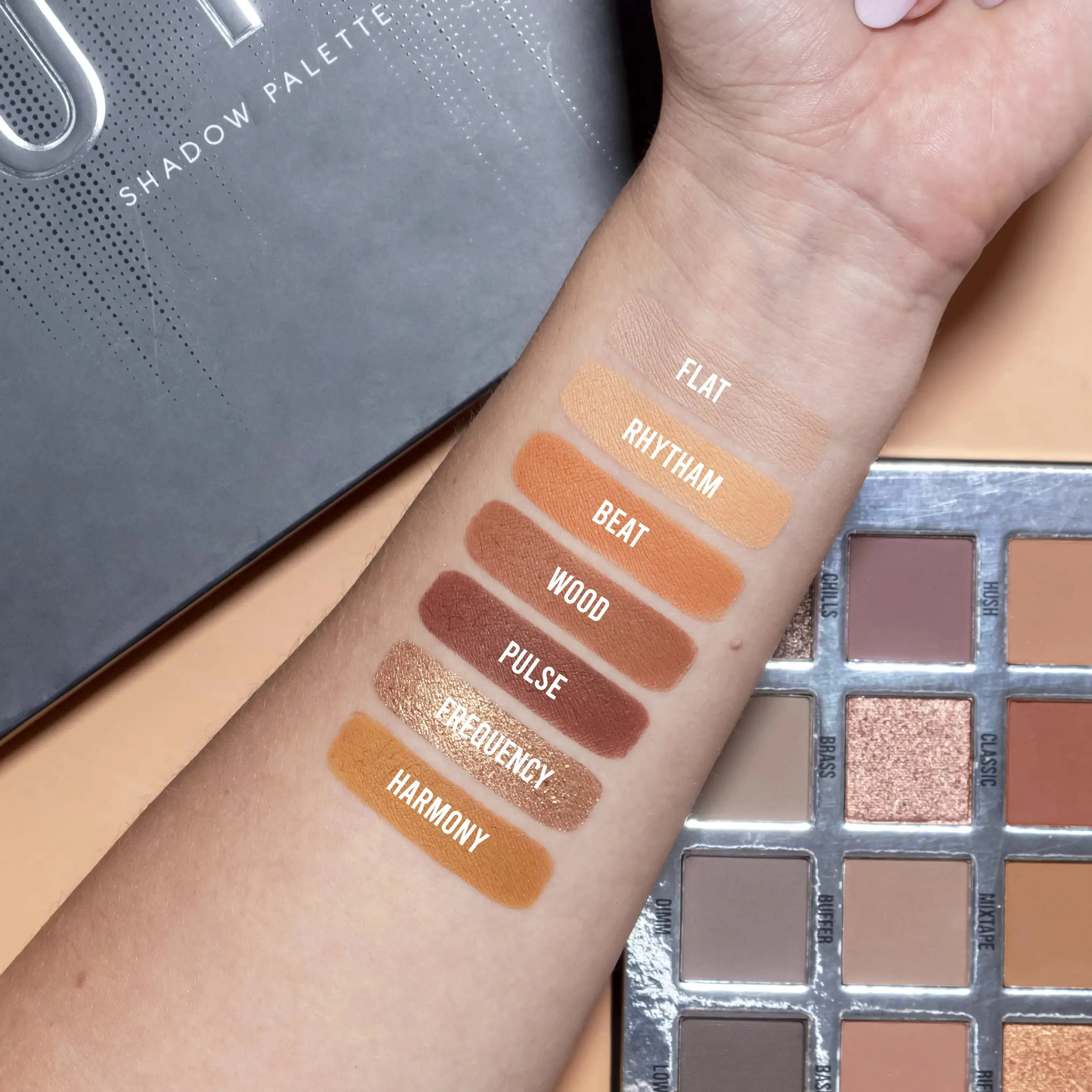 Muted Eyeshadow Palette - Image 3