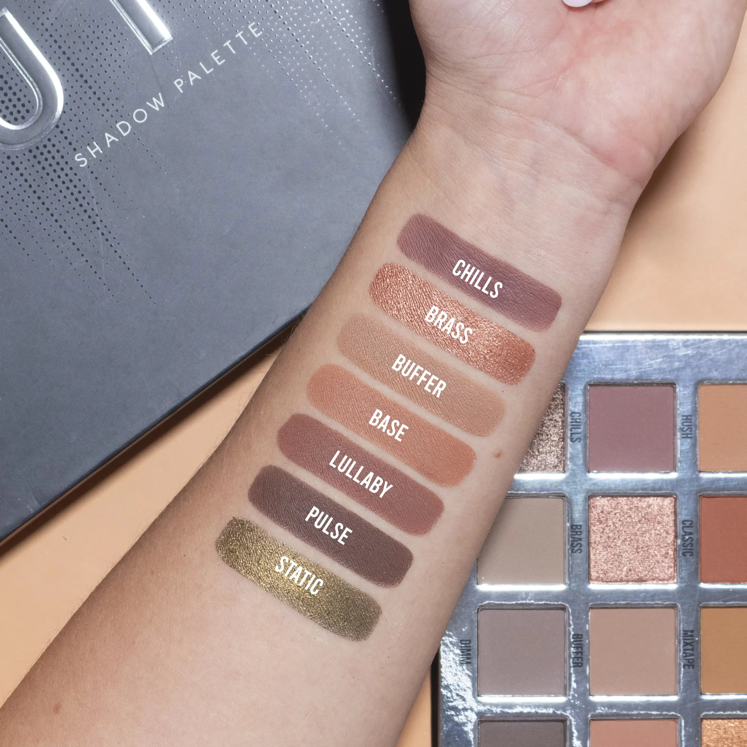 Muted Eyeshadow Palette - Image 5