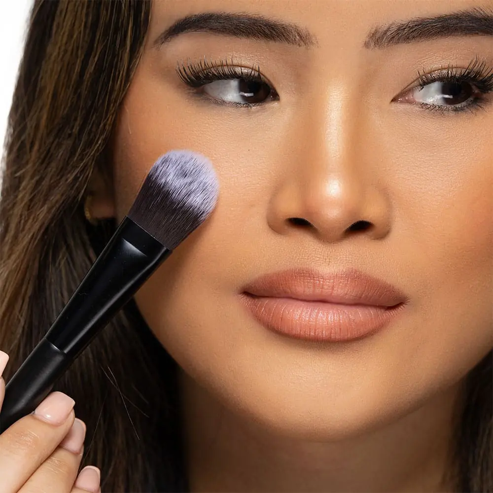 No. 1 Foundation Brush - Image 3