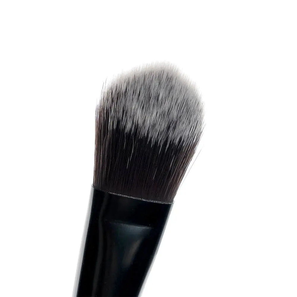 No. 1 Foundation Brush - Image 4