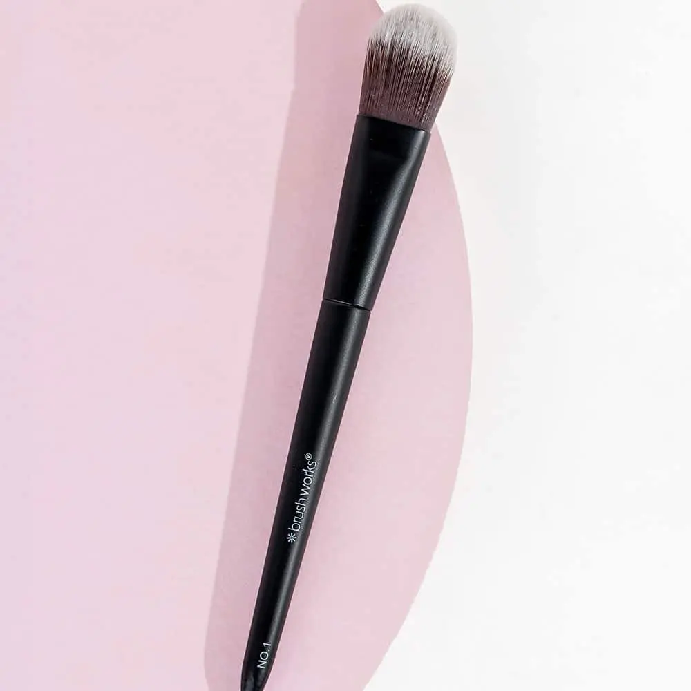 No. 1 Foundation Brush - Image 5