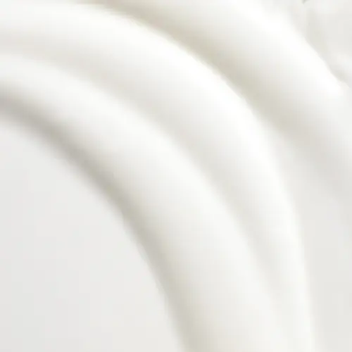 Weightless Sun Fluid SPF 50+ - Image 3