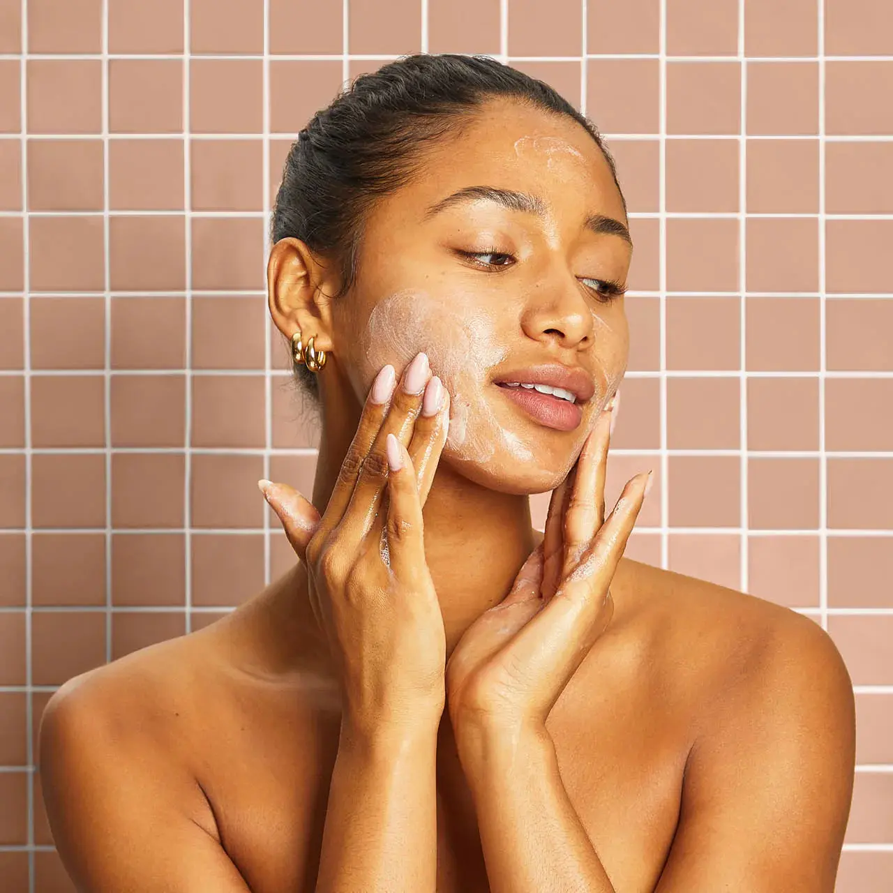 Brightening Kojic Acid Solid Face & Body Wash - Image 3