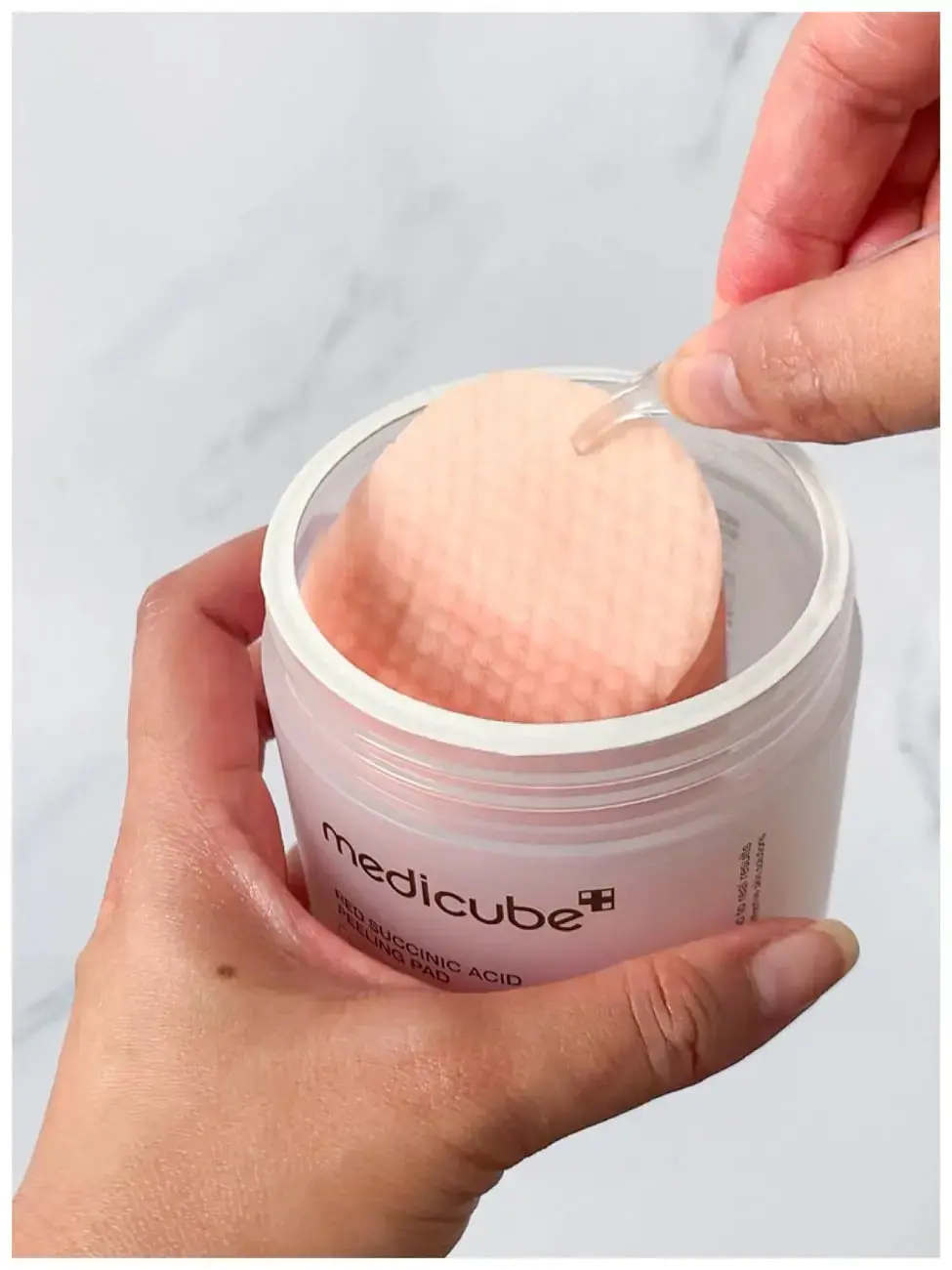 Red Succinic Acid Peeling Pad - Image 3