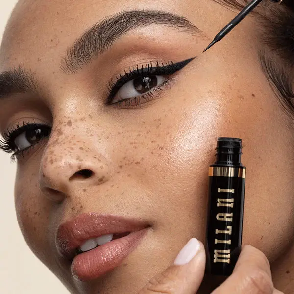 Stay Put Infinite Liner Black - Image 4